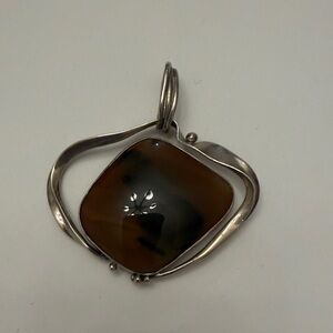Brown Pendant